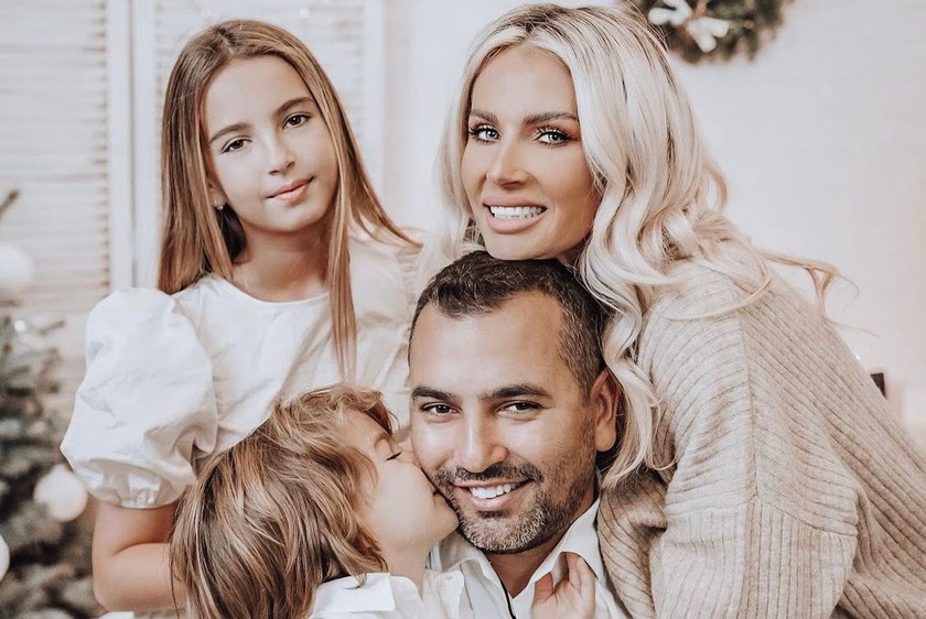 Andreea Bănică, momente cumplite în vacanță! Vedeta și-a pierdut fiul