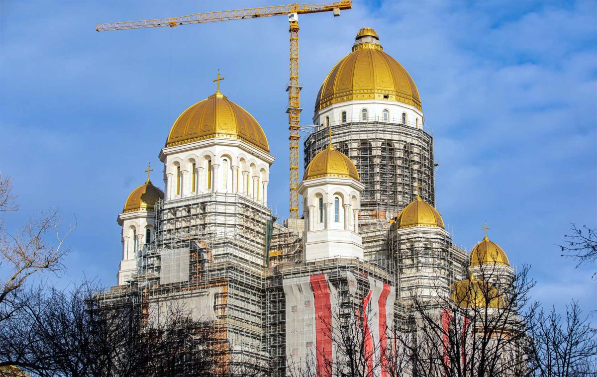 Catedrala Mântuirii Neamului, o promisiune de milioane. Prețul real pentru cea mai mare biserică din România