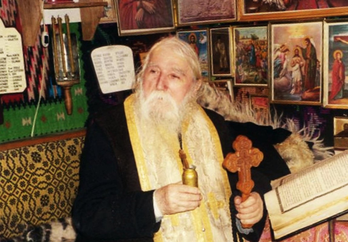 12 preoţi, printre care şi părintele Ilie Cleopa, vor fi canonizaţi de către Biserica Ortodoxă Română