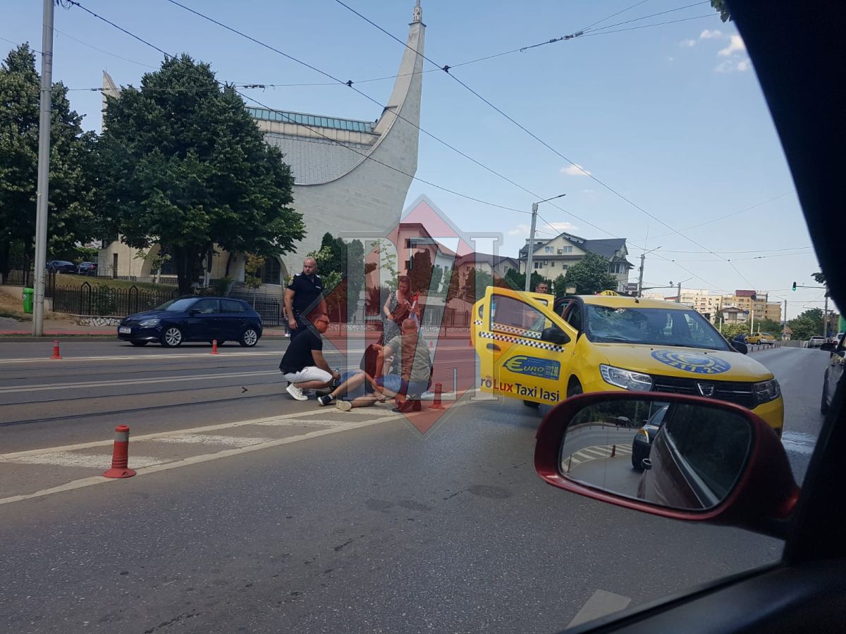 Accident rutier la Belvedere, în Iaşi. Un pieton a fost acroşat de un Taxi, după ce a traversat prin loc nepermis – EXCLUSIV, FOTO