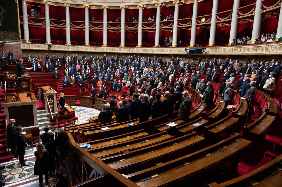 Rezultate alegeri Franța. Emmanuel Macron a pierdut majoritatea absolută în Adunarea Națională