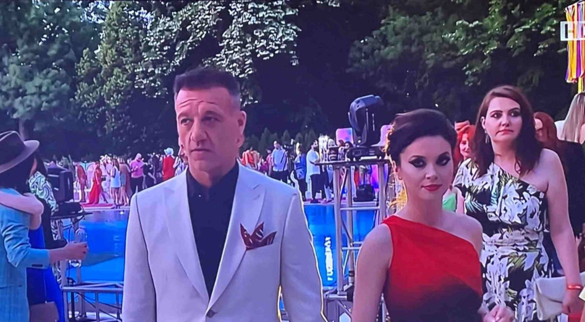 Anca Dumitra, Geanina din „Las Fierbinți”, are un iubit discret. Ce afacere conduce bărbatul