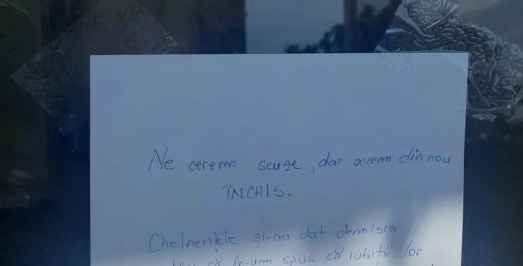 Patronul unei cafenele a transmis un mesaj, după ce două chelneriţe şi-au dat demisia