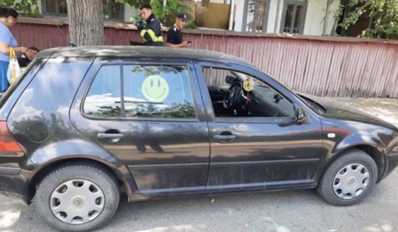 Un copil de 1 an şi 7 luni din Vaslui a fost salvat de pompieri după ce a rămas blocat în maşină, la 39 de grade