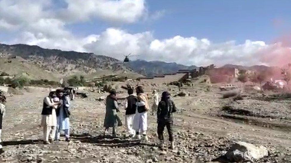 Sute de morţi după ce în Afganistan s-a produs un cutremur – FOTO