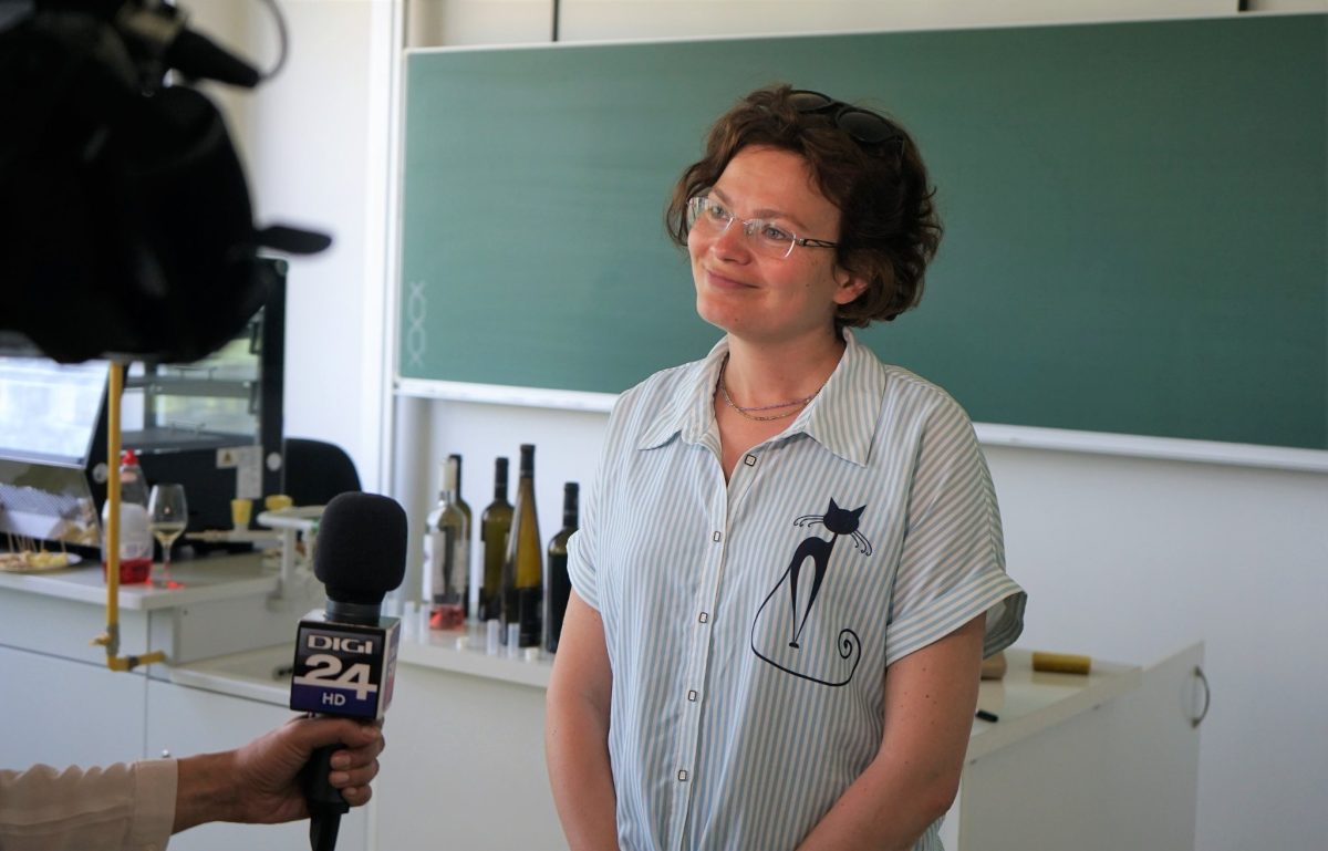 Reprezentant al Facultăţii de Horticultură, USVIași, a fost head of panel la Vinarium Internaţional Wine Contest 2022 – FOTO