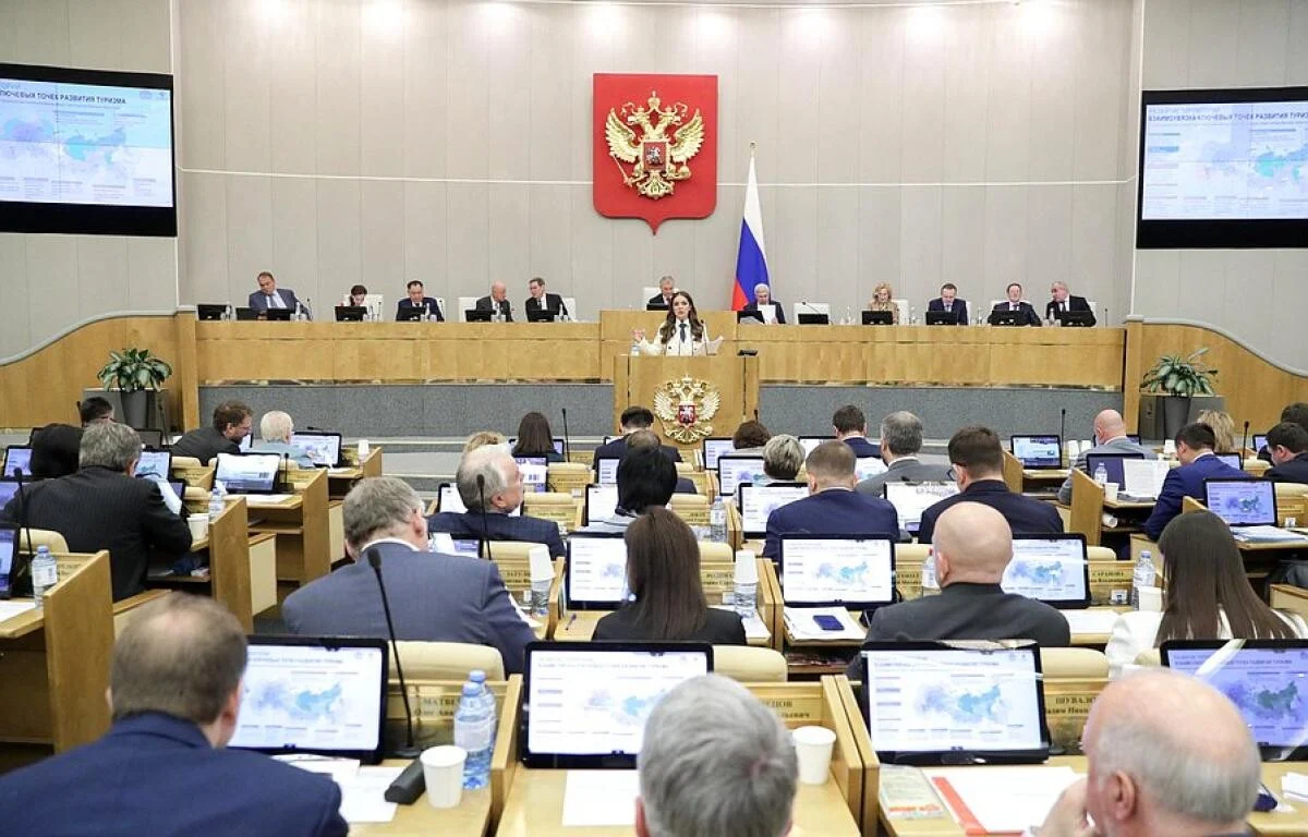 Parlamentari ruși au adoptat o lege care înăsprește restricțiile împotriva „agenților străini”