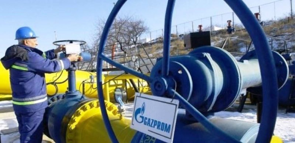 Rusia redirecționează deja o parte din exporturile de petrol, după ce UE a impus sancțiuni. Care sunt noii cumpărători