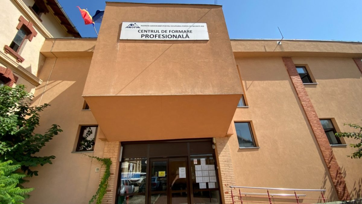 Șanse mari de angajare pentru ieșenii. AJOFM Iași a făcut publice aproape 900 de locuri de muncă vacante