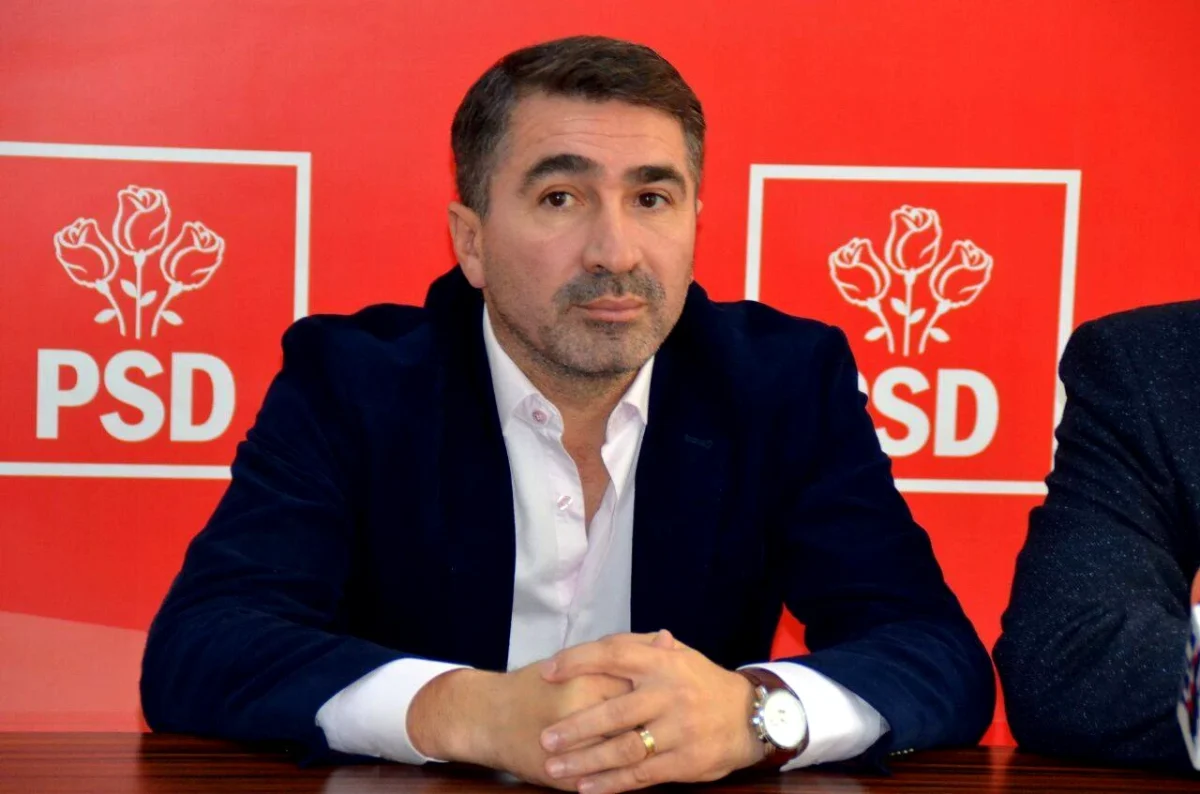 Iată ce spunea Ionel Arsene, care se lăuda periodic cu renovarea podului dintre Sagna și Luțca