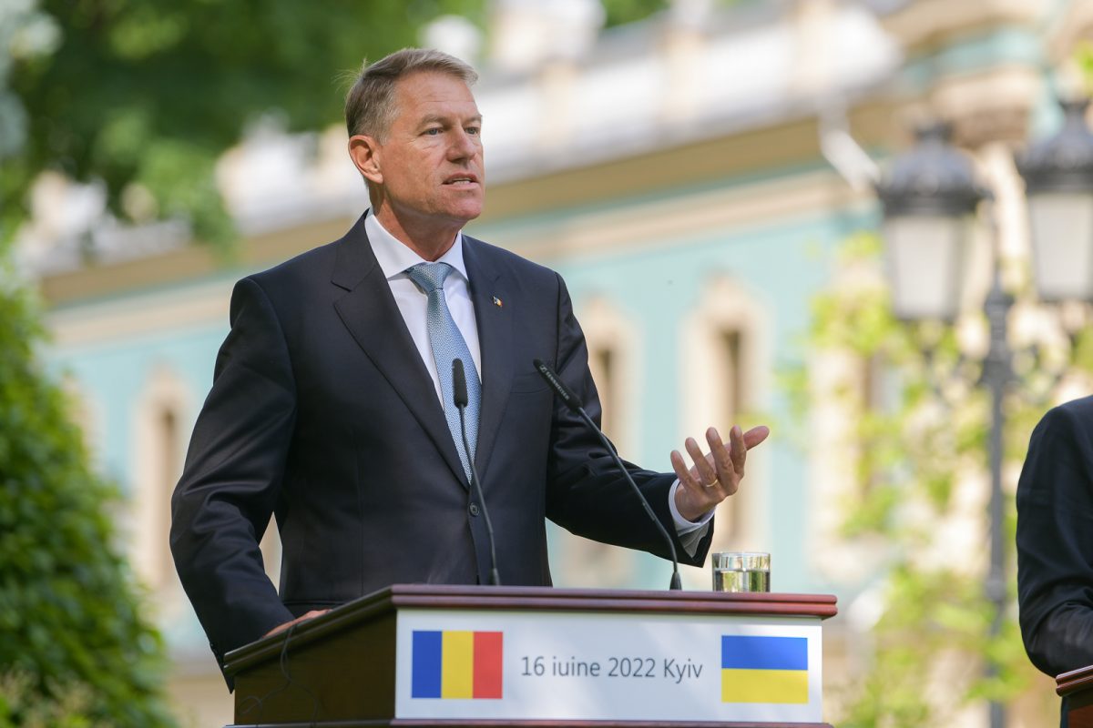 Klaus Iohannis, la Kiev: Partenerii noștri au nevoie să le acordăm mai mult sprijin pe termen lung