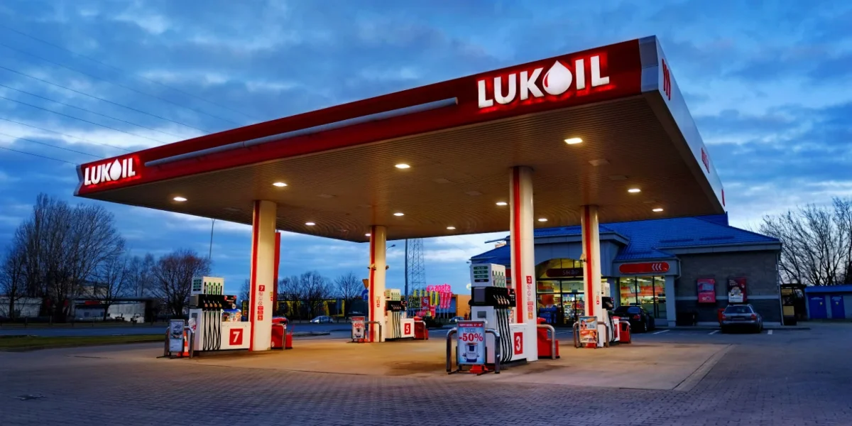 Demisie de la vârful Lukoil, cea mai mare companie petrolieră din Rusia