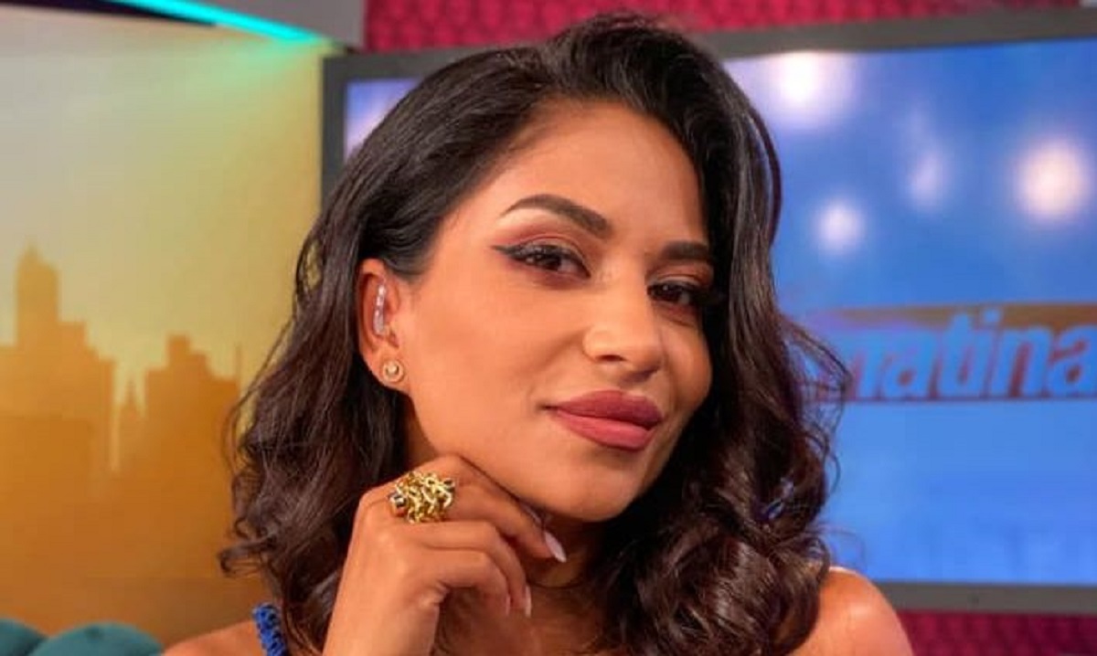 Nasrin Ameri se pregătește de nuntă. Cine vor fi nașii frumoasei prezentatoare tv