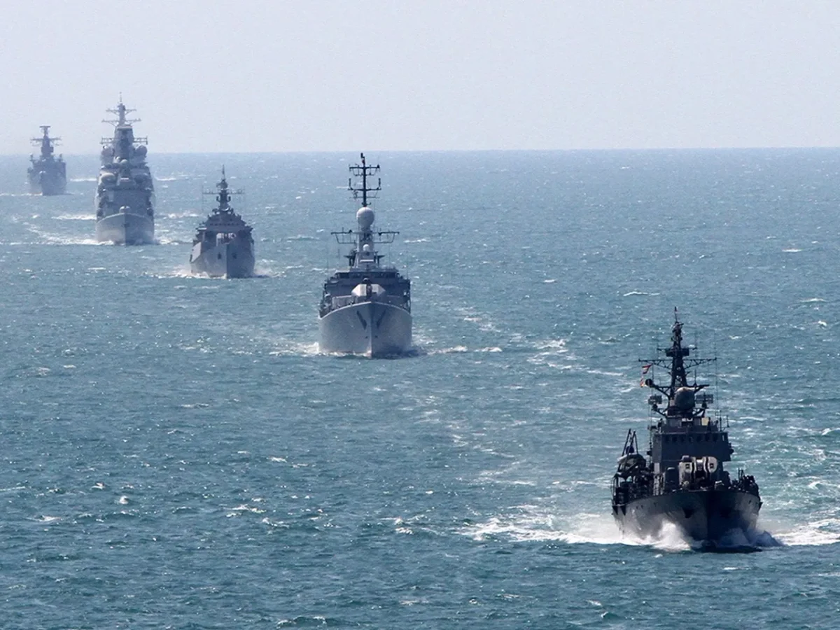 Armata ucraineană anunţă luni că a respins Flota rusă cu aproape 100 de kilometri faţă de coasta ucraineană la Marea Neagră