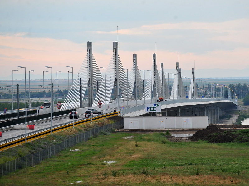 Cinci noi poduri peste Dunăre! Bulgaria și România au ajuns la un acord