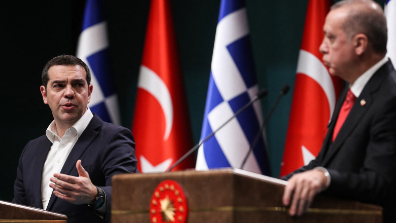 După ce Erdogan i-a amenințat pe greci în limba lor, premierul elen Tsipras i-a dat replică în turcă