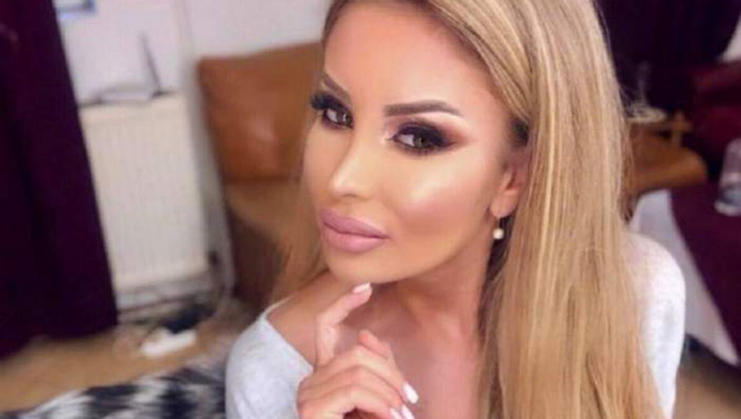 Roxana Vașniuc face furori pe Instagram. Cum reușește să se mențină în formă frumoasa vedetă