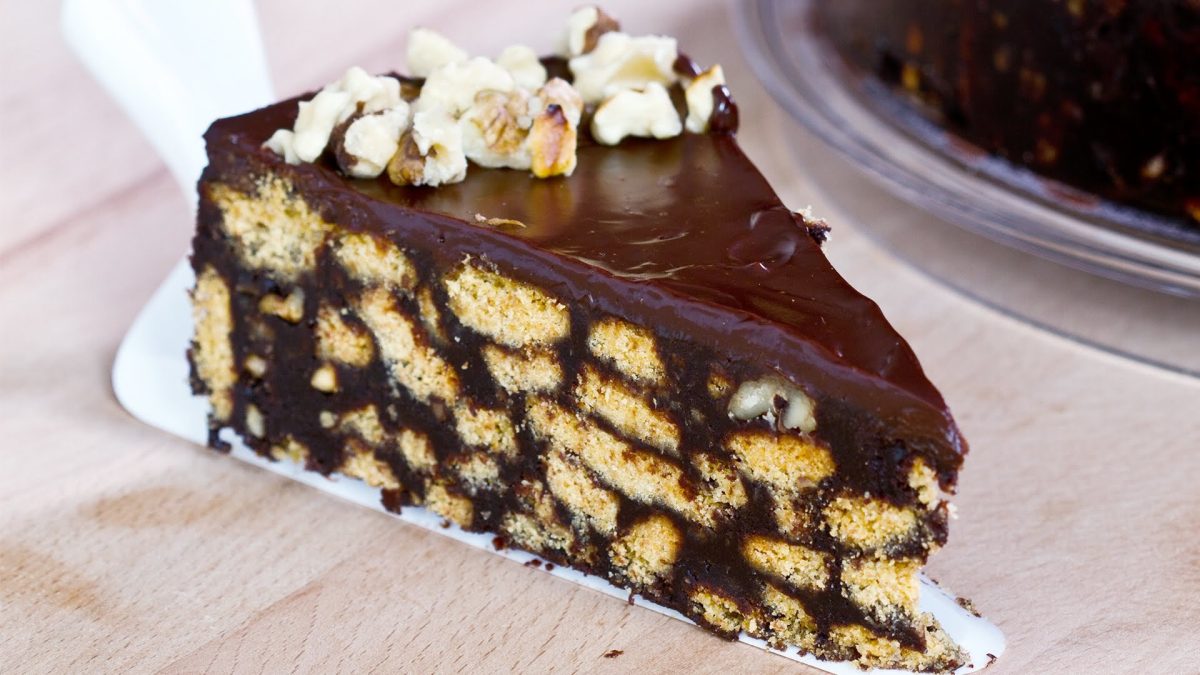 Tort de biscuiți după rețeta veche. Cum să îi cucerești pe musafiri cu un desert delicios
