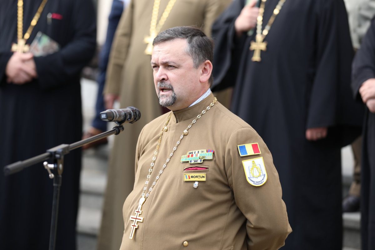 Preotul militar Adrian Morțun a fost promovat la Academia Tehnică Militară ”Ferdinand I” din București – GALERIE FOTO