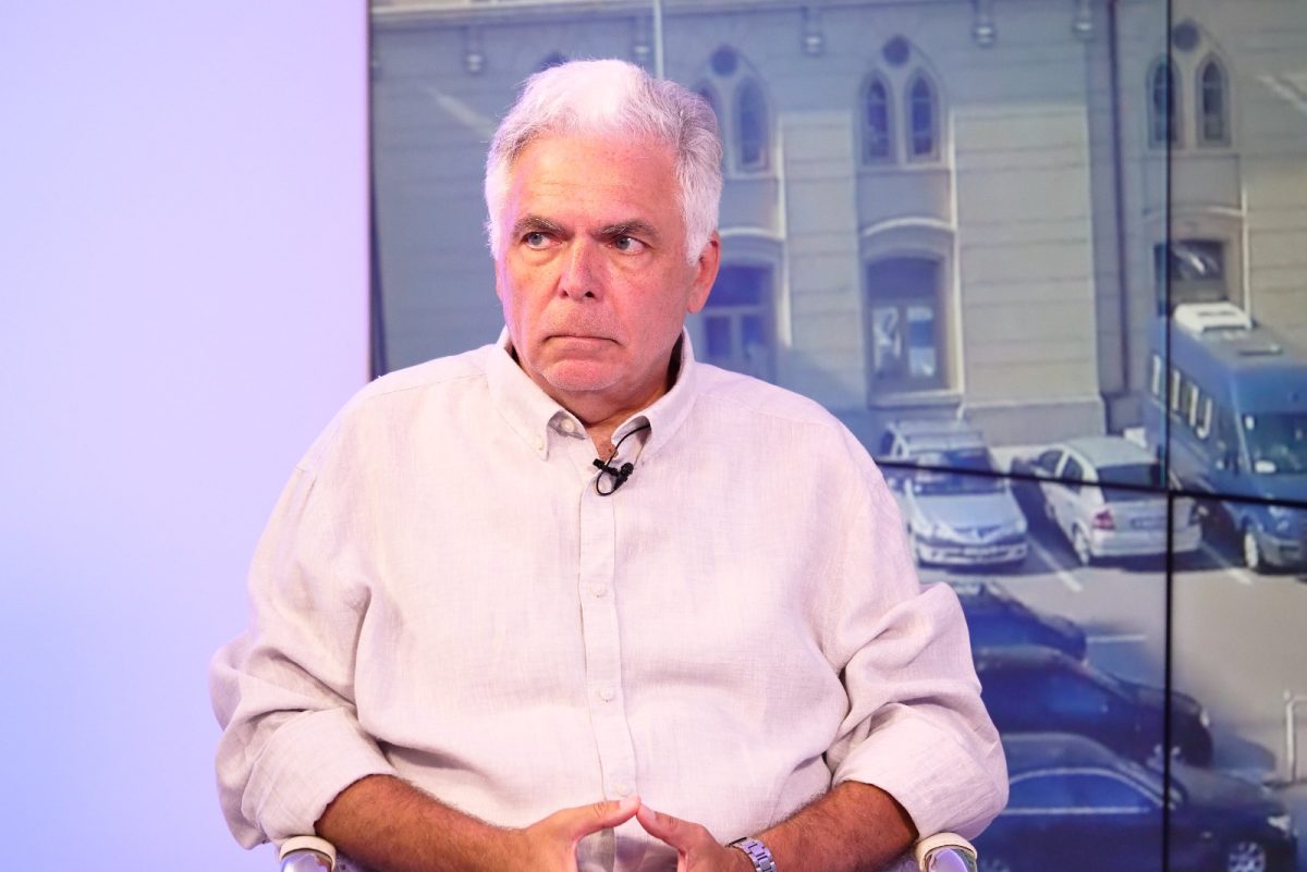 Caiet de politică internațională alături de Adrian Severin! A ne război cu Rusia prin intermediul Ucrainei este mai ieftin decât a ne război direct?!