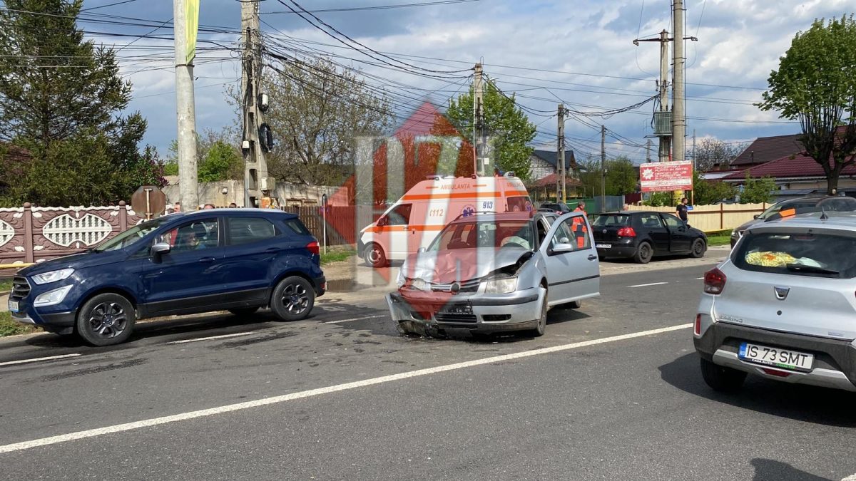 Accident rutier grav în judeţul Iași unde o dubă plină cu combustibil a lovit o vacă – EXCLUSIV