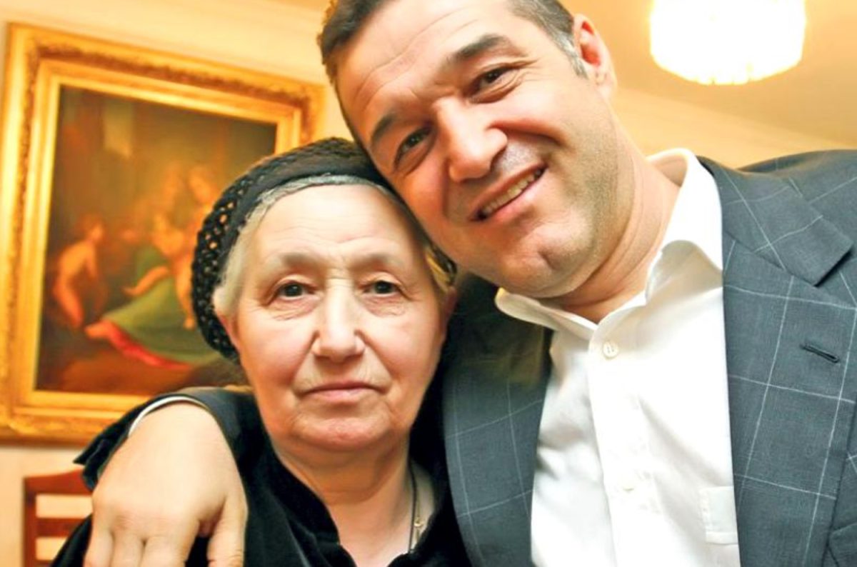 Misterul hainelor negre pe care mama lui Gigi Becali le poartă întotdeauna
