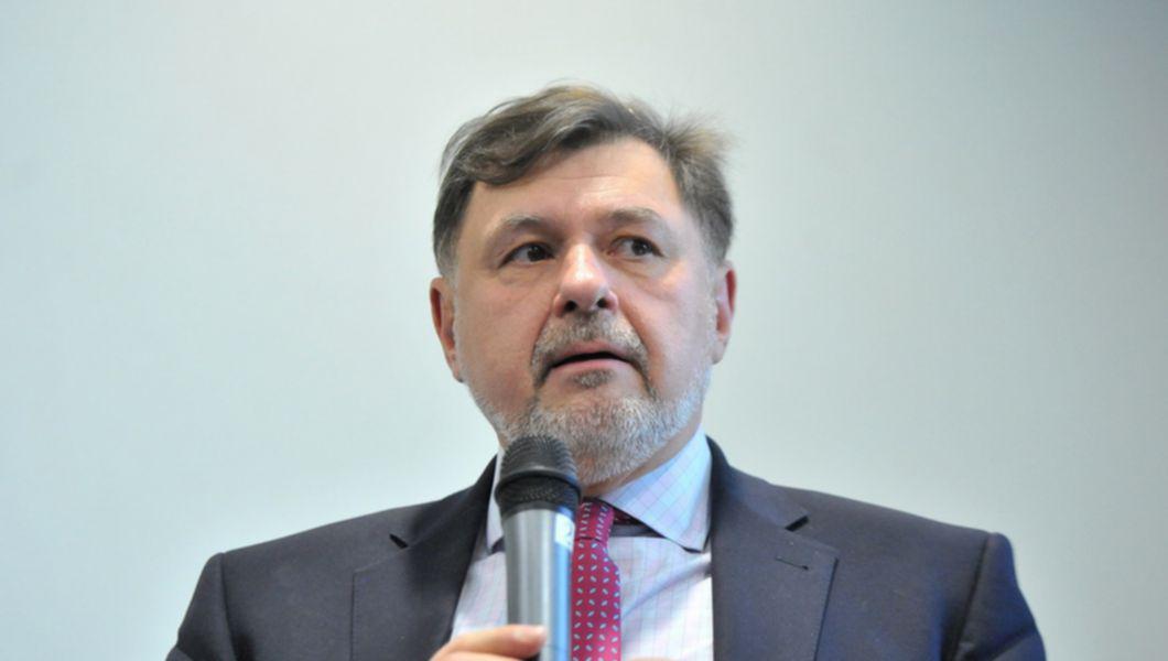Alexandru Rafila, anunț pentru elevi, părinți și profesori: ,,Școlile nu vor mai fi închise, valul 6 nu va prinde luna septembrie”