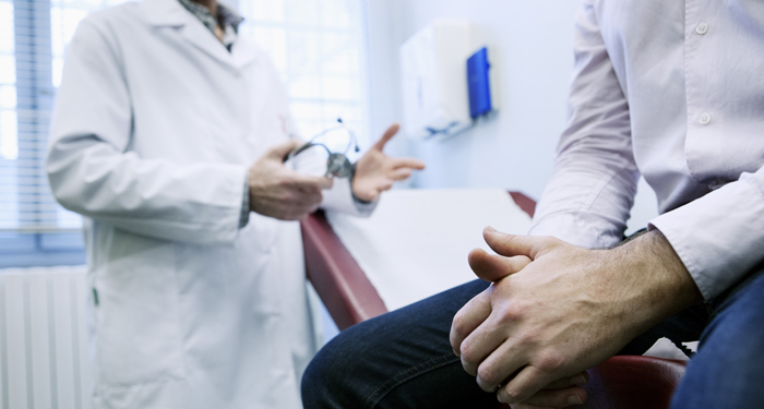 Umflătură la testiculul drept. Cauze şi simptome ale problemelor testiculare