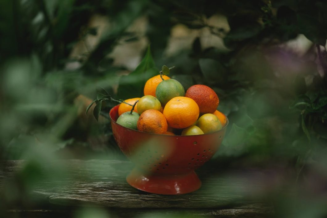 10 fructe tropicale pline de vitamine pe care trebuie să le încerci