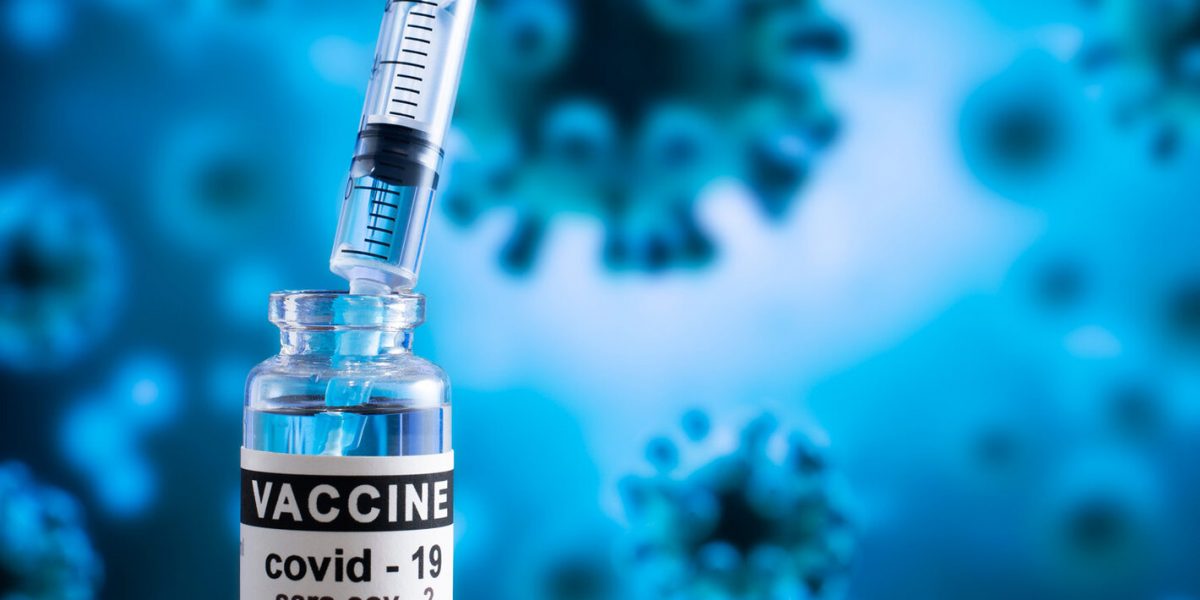 Prima țară care introduce cea de-a patra doză de vaccin la persoanele de peste 30 de ani