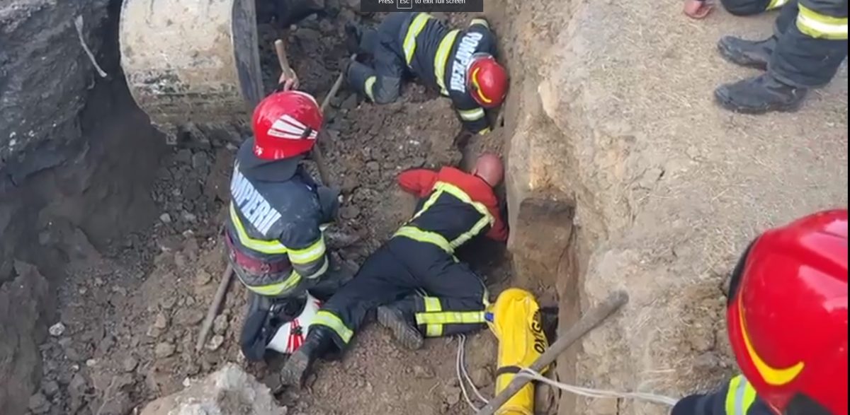 Doi muncitori au fost acoperiți de un mal de pământ în Constanța – VIDEO