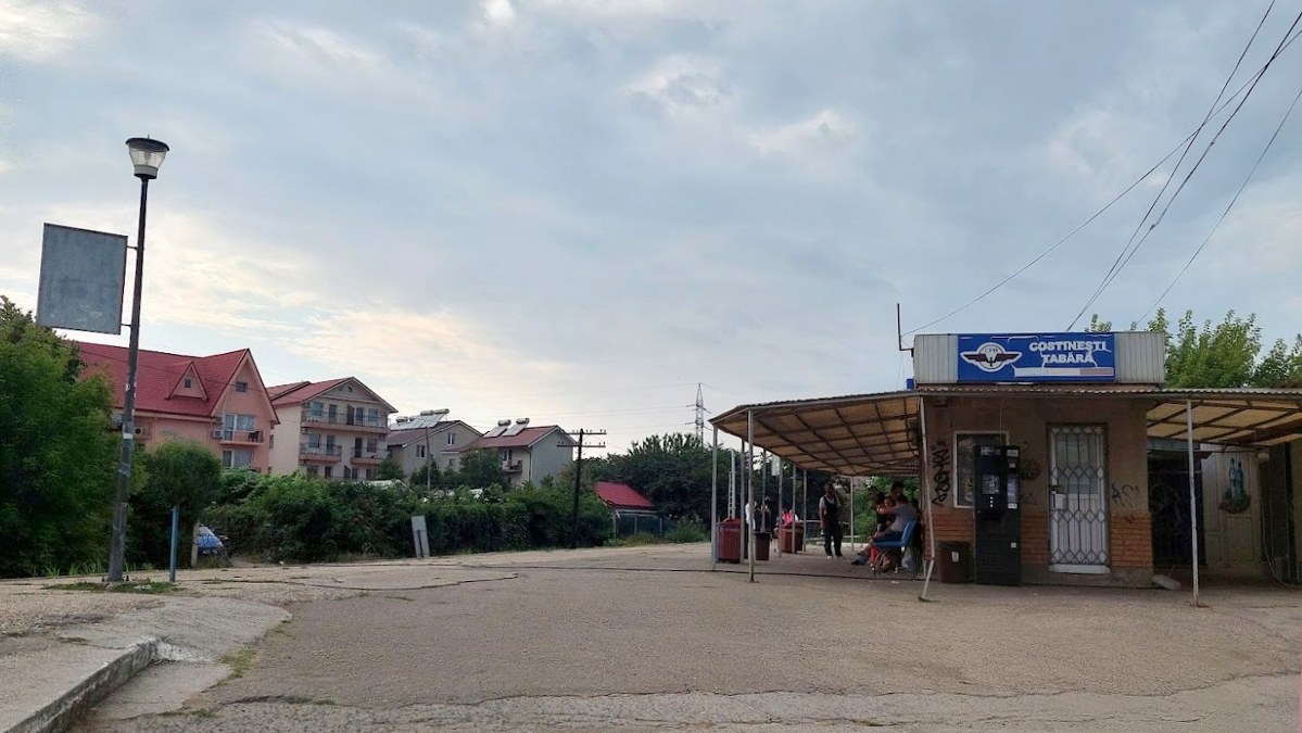 Un tânăr din Iași s-a aruncat în fața trenului la Costinești. A lăsat un bilet de adio