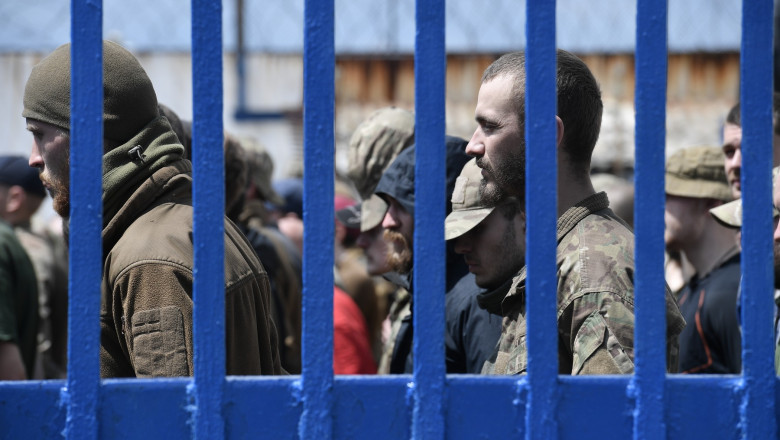 Peste 10.000 de locuitori din Mariupol se află în închisori rusești