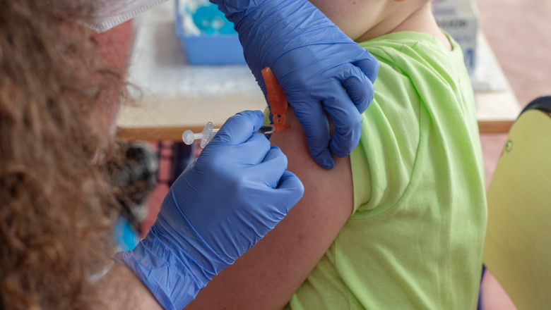 Medicii de familie atrag atenția că au probleme cu noul registru național de vaccinare