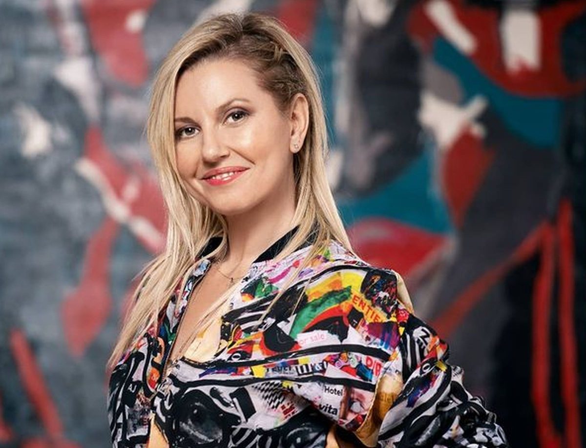 Mihaela Cernea divorțează după 18 ani de mariaj! Artista și-a deschis un club în Centrul Vechi al Capitalei