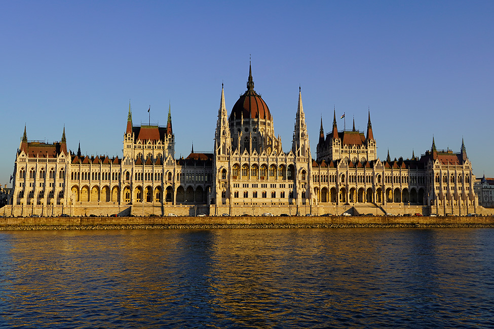 Parlamentul de la Budapesta a votat dizolvarea Parlamentului European și cere drept de veto pentru parlamentele naționale