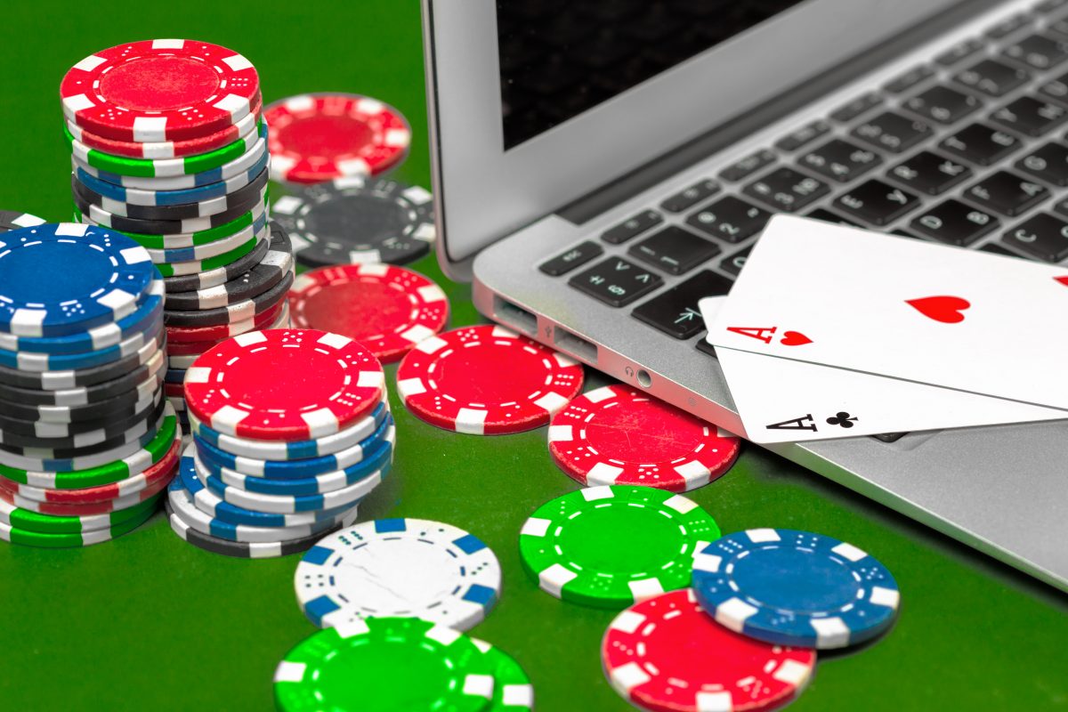 5 avantaje ale cazinourilor online
