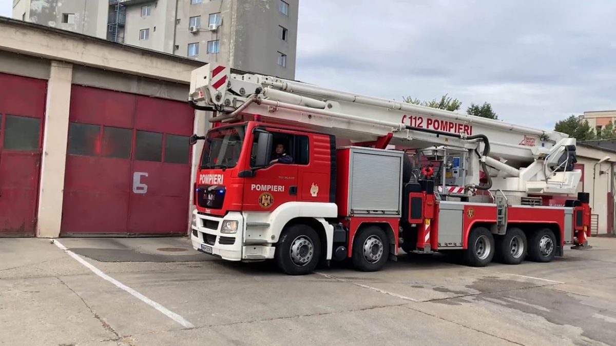 Incendiu în municipiul Iași. O tigaie a fost uitată pe foc într-un apartament – EXCLUSIV