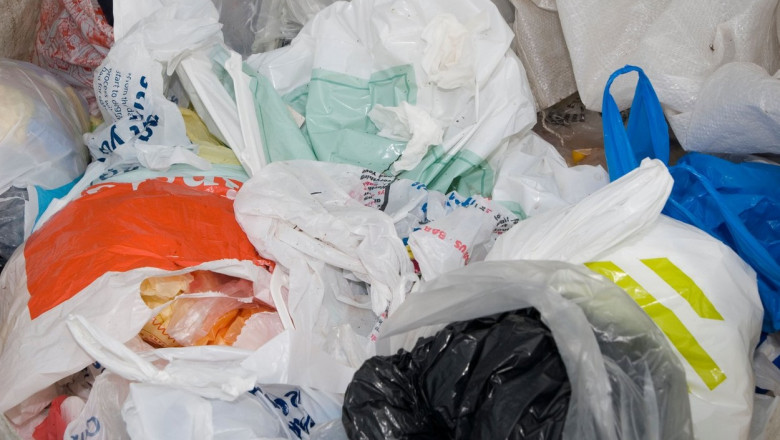 Președintele ASPAPLAST: „Piaţa din România este invadată de pungi de plastic biodegradabil false”