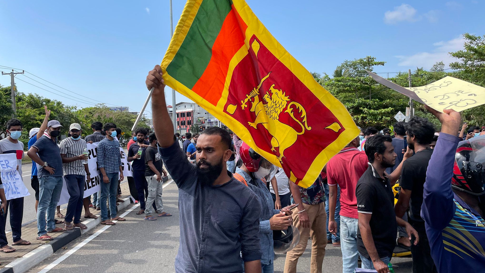 Sri Lanka așteaptă un nou președinte. Liderul opoziției se retrage din cursă