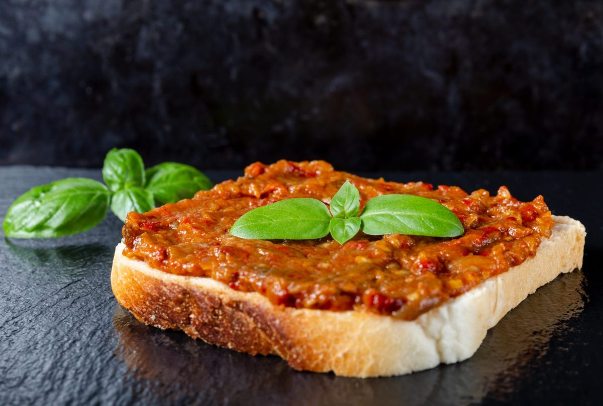 Zacuscă de ghebe congelate pentru iarnă, o rețetă delicioasă și rapidă