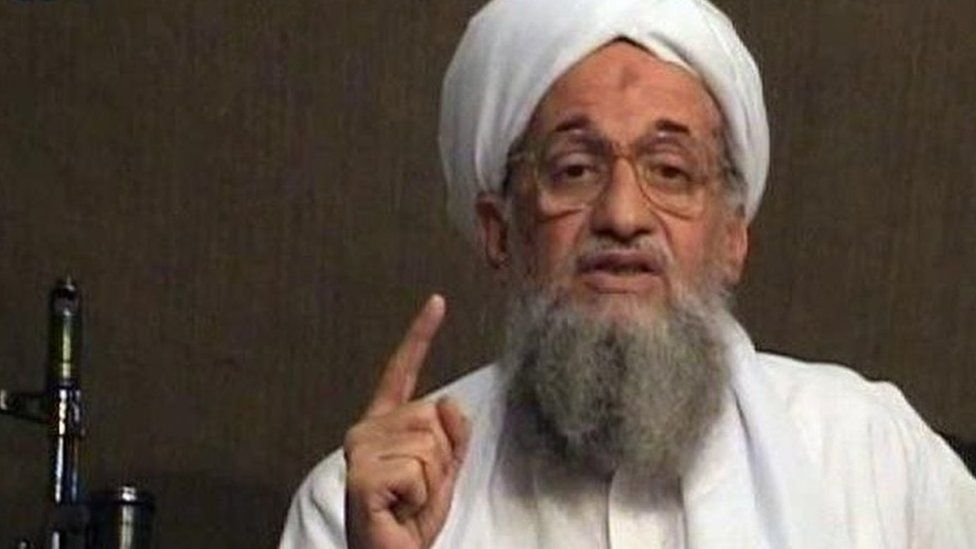 Cine este Ayman al-Zawahiri, liderul Al-Qaida ucis de americani: a fost creierul atentatelor din 11 septembrie