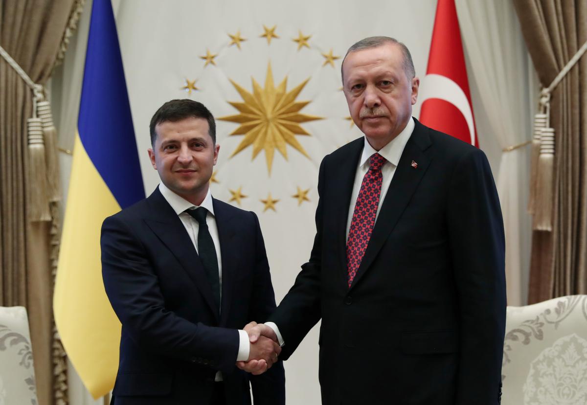 Recep Tayyip Erdogan se duce în Ucraina pentru a se întâlni cu Volodimir Zelenski. Vrea să propună pacea cu Rusia