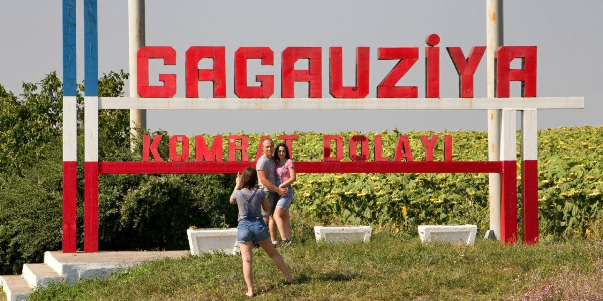 Cetăţenii din Găgăuzia cer protecție de la Rusia, temându-se de un atac armat al României