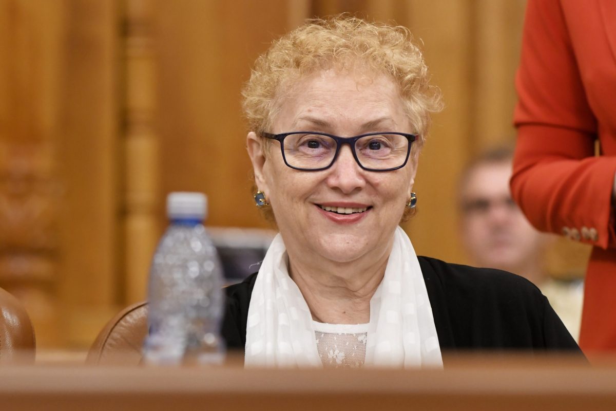 Renate Weber, atac dur la adresa Laurei Codruța Koveși: Parchetul European trebuie să ancheteze achiziția de vaccinuri făcută de Ursula von Der Leyen
