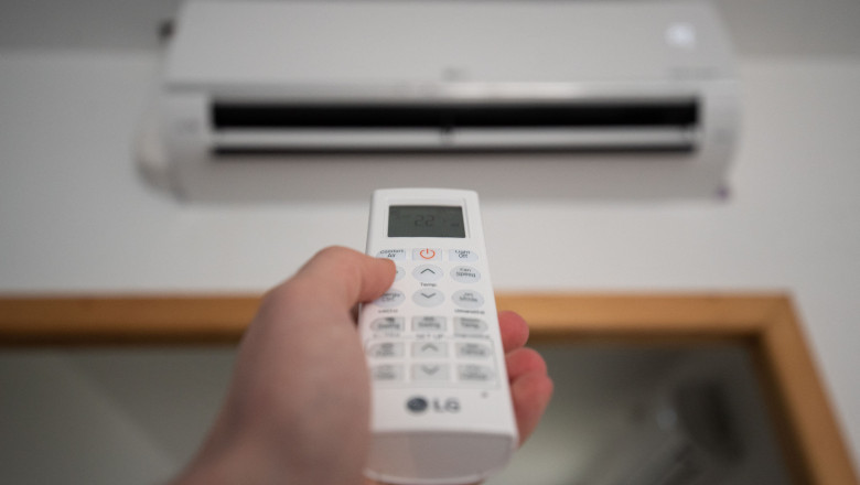 Măsuri de economisire a energiei în Spania. Amenzi pentru folosirea aerului condiţionat la temperaturi sub 27 de grade