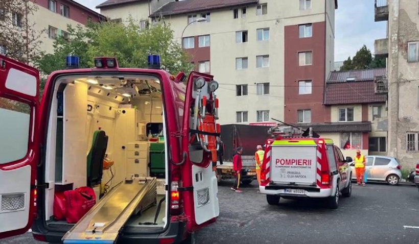 Un bărbat din Cluj a căzut de la etajul patru şi a murit. Acesta punea rufe la uscat