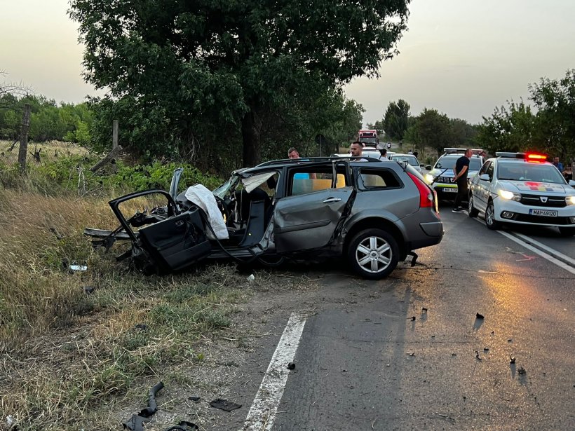 Grav accident de circulație pe DN4. Patru morți, dintre care doi copii