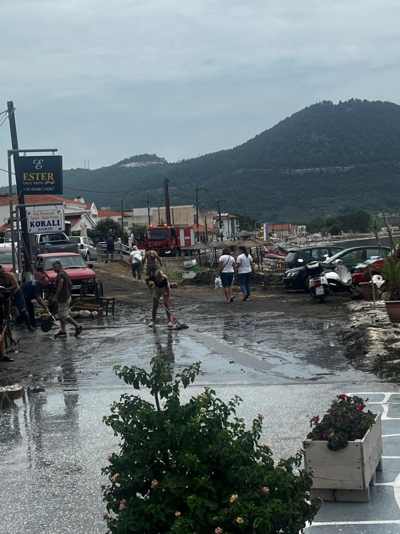 Turiştii români au surprins o furtună ce a făcut prăpăd pe insula Thassos, din Grecia – VIDEO