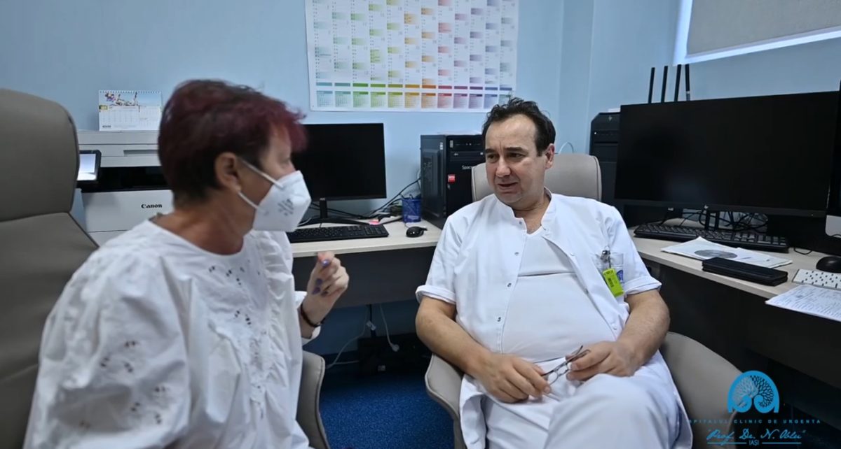O pacientă cu o tumoră de 14 cm a fost salvată cu ajutorul tehnologiei Gamma Knife de neurochirurgii ieșeni